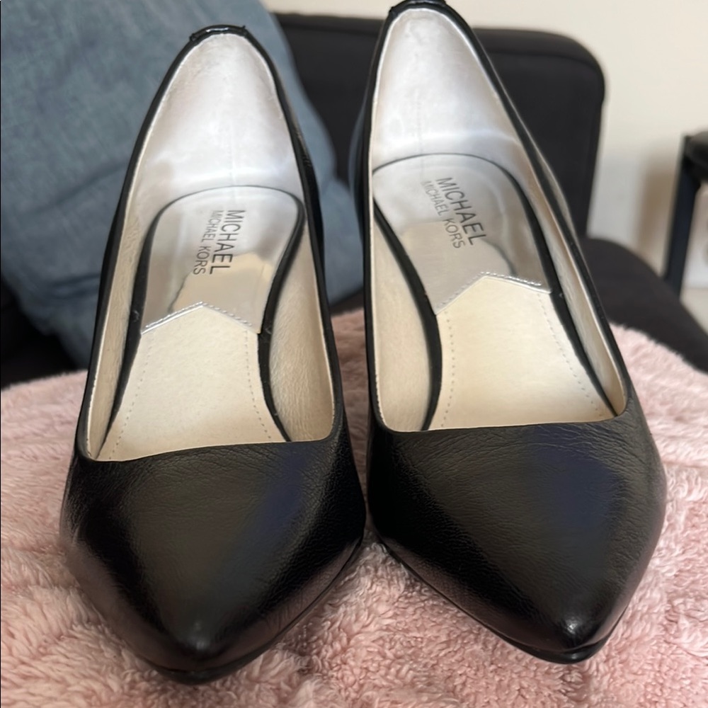 Michael Kors Black Stiletto Heels - Picture 8 of 13